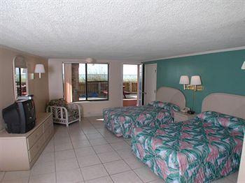 The Driftwood Hotel 2*